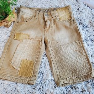 7 souls boy's short size 10